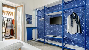 3 bedrooms, in-room safe, desk, iron/ironing board - Brand new with terrace, solarium, gym&tennis court (Sorrento)