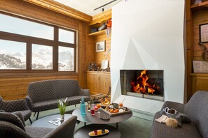 Lobby sitting area - Hôtel Club MMV Plagne 2000 (Aime-la-Plagne)