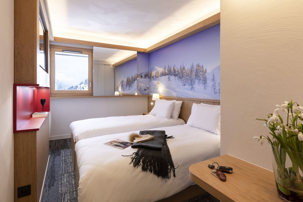 1 bedroom, in-room safe, individually decorated, individually furnished