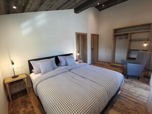 3 habitaciones, wifi gratis y ropa de cama