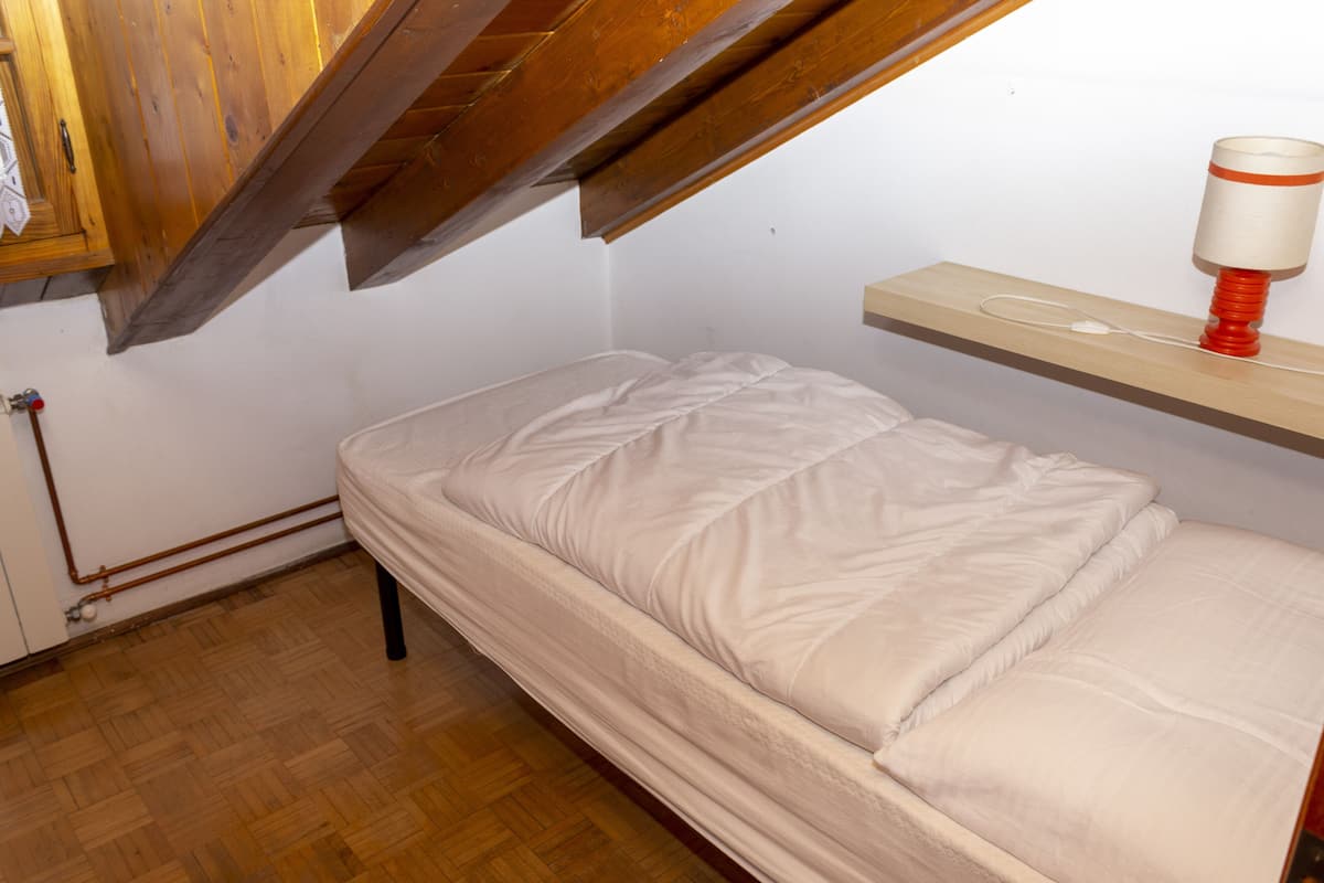 Apartment, 2 Bedrooms, Mountain View (Piazza 2) | 1 bedroom, cribs/infant beds, free WiFi