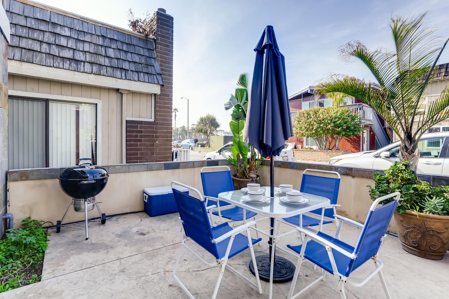 屋外ダイニングエリア