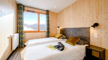 Soundproofing, free cots/infant beds, free WiFi, bed sheets