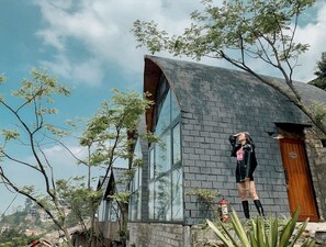 Tata House | Minibar, free WiFi