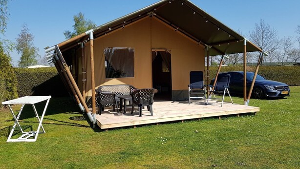 Tent (Safaritent 6 personen) - Safaritent at Vakantiepark De Tien Heugten (Schoonloo)