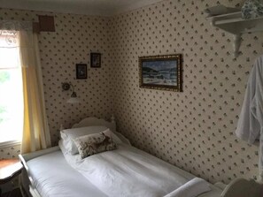 Double Room | Individually decorated, individually furnished, free WiFi, bed sheets - Skagen Gaard (Bodo)