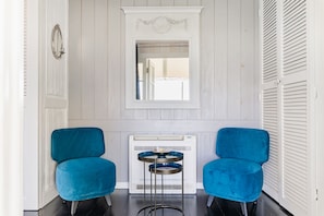 Mobile Home, Jetted Tub (Pavillon) | Living area - La petite Aiguebonne (Allex)