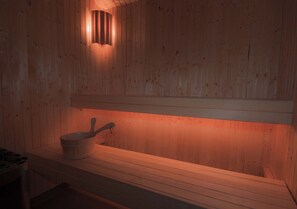 Alpehytte (6A) | Bad | Dusj, oppvarmet badegulv, håndklær og toalettpapir