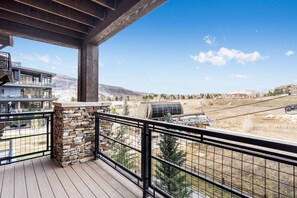 Terrace/patio - Polished & trendy upscale condo w/shared pool, hot tubs, game room & more (Steamboat Springs)