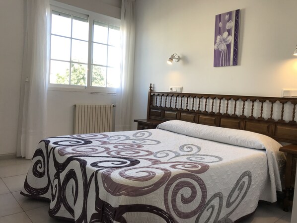 3 bedrooms, WiFi