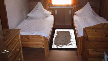 3 Schlafzimmer, Bügeleisen/Bügelbrett, WLAN