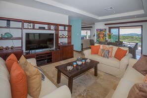 House, 4 Bedrooms | Interior