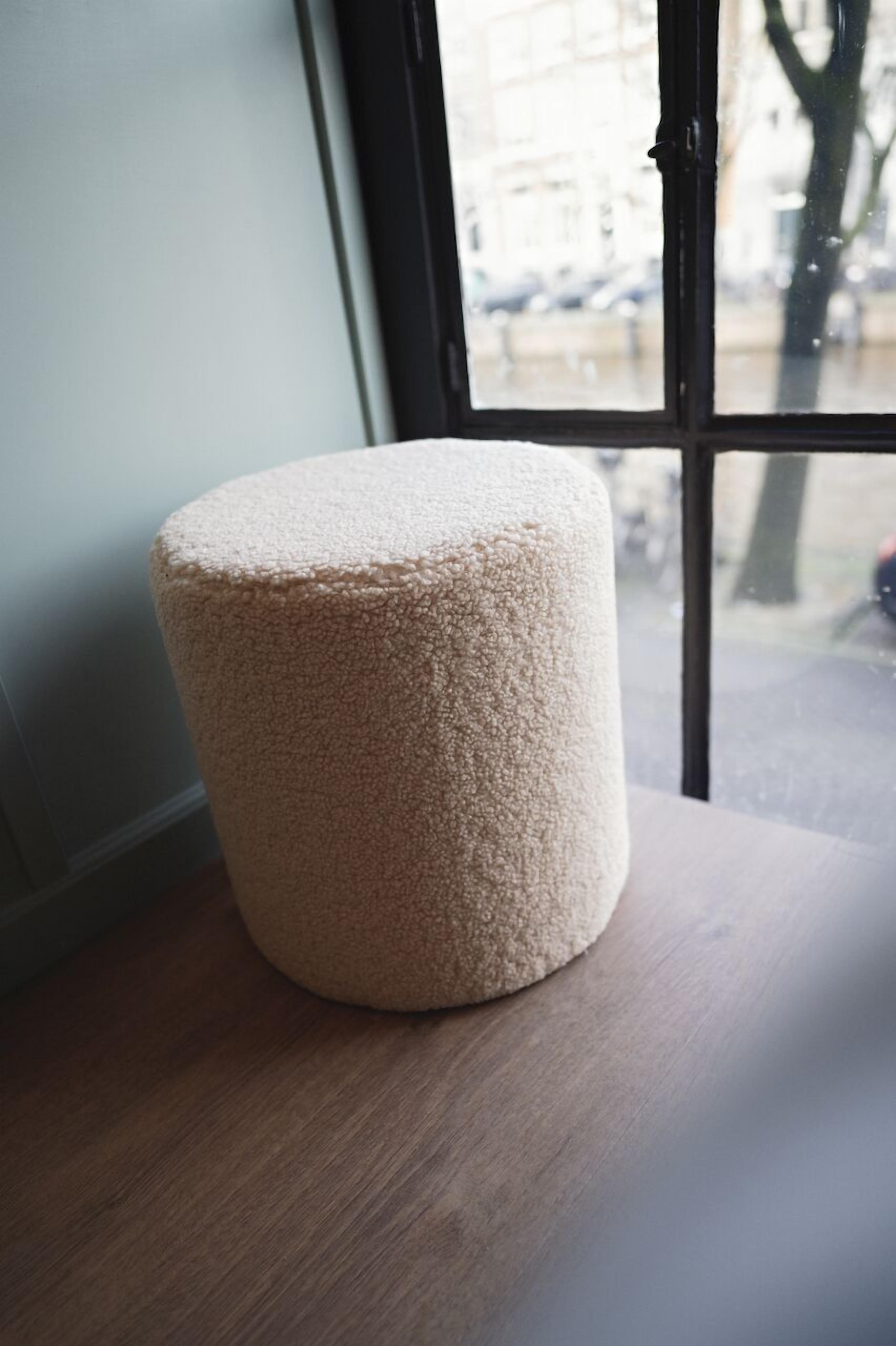 twin room, canal view | room amenity