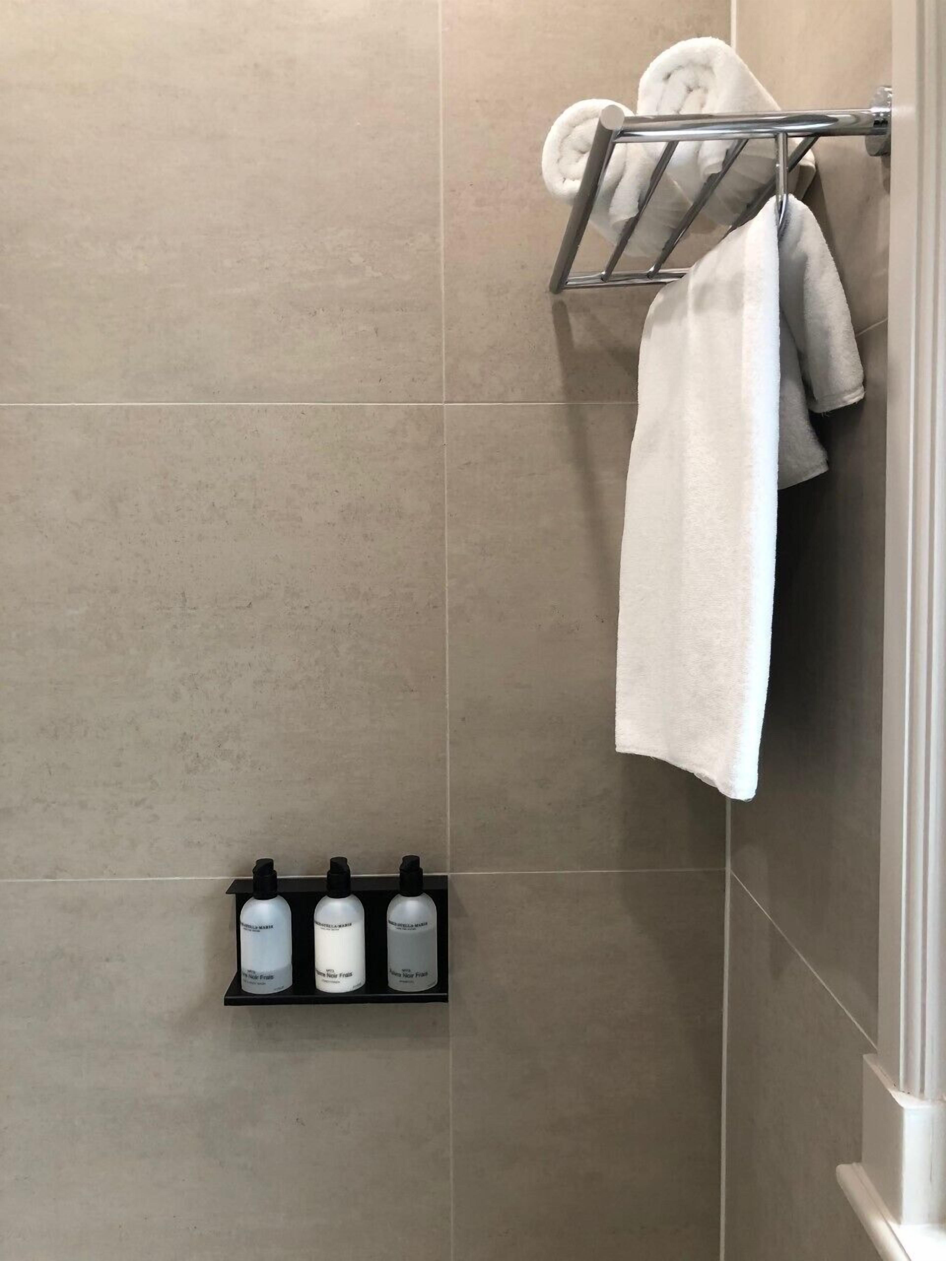 economy double room | bathroom amenities | designer toiletries, hair dryer, towels, soap