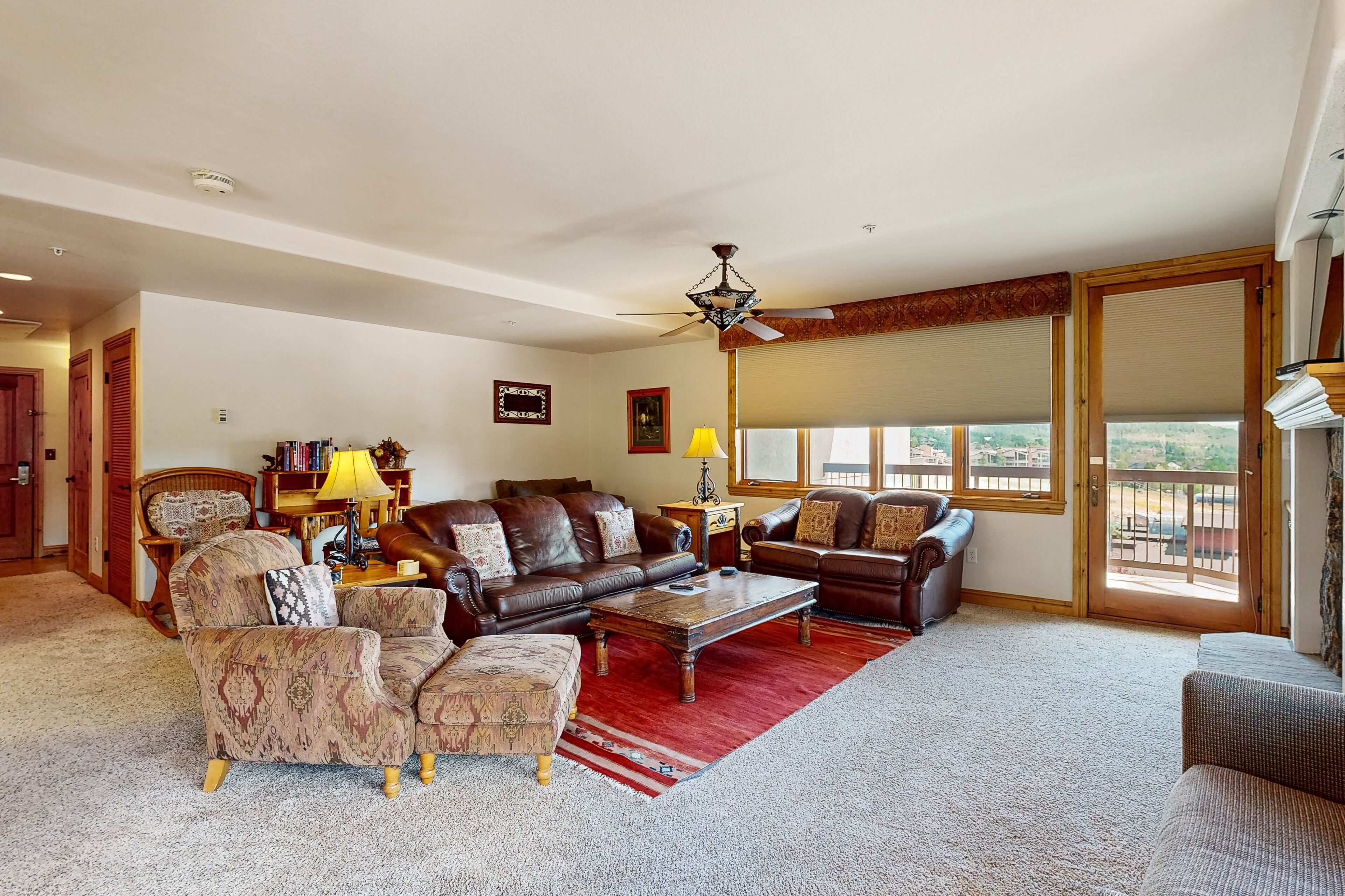 TV, fireplace, DVD player, stereo