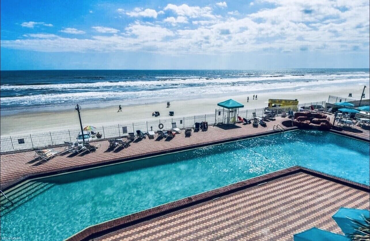Salty ~ Wishes ~ Oceanfront Condo