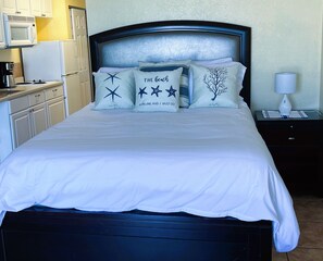 Iron/ironing board, free WiFi, bed sheets - Salty ~ Wishes ~ Oceanfront Condo (Daytona Beach)