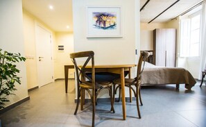 Apartment, 1 Bedroom | In-room dining - DS - Casa Rooms (Valletta)