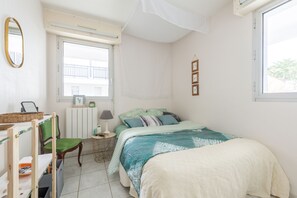 2 Schlafzimmer, Bügeleisen/Bügelbrett, kostenloses WLAN