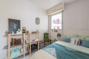 2 Schlafzimmer, Bügeleisen/Bügelbrett, kostenloses WLAN