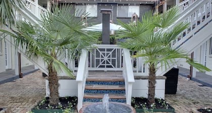 Greenhouse Villa