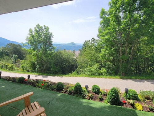Appartement au RDC d'un Chalet - Proche Ski/Randonnées - Terrasse Sud - 4 pers
