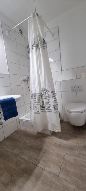 Bathroom - U1, vacation apartment for up to 6 people (Kellenhusen (Ostsee))