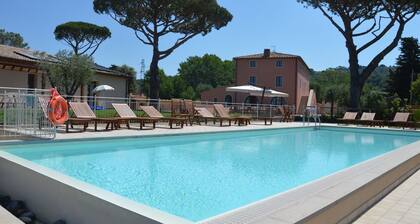 "Villa Jenny " with swimming pool and WI-FI