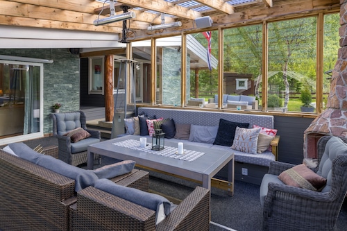 VESTERALEN LODGE - TOP QUALITY IN THE VESTERALEN and LOFOTEN