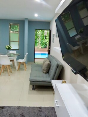 Deluxe Studio, Kitchen