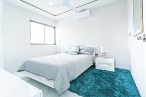 高級寢具、羽絨被、客房內保險箱、獨特裝潢