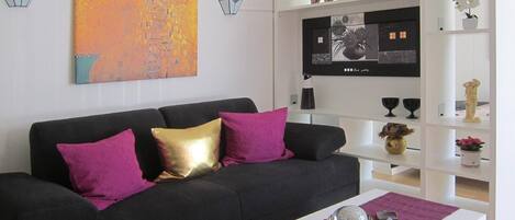 TV, DVD player