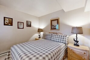 3 Schlafzimmer, Bügeleisen/Bügelbrett, kostenloses Internet, Bettwäsche