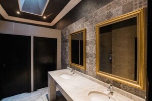 Kamar mandi