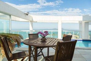 Balcony - Golden Tulip Macae (Macaé)