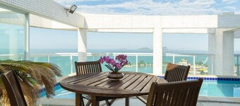 Golden Tulip Macae