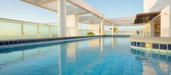 Golden Tulip Macae