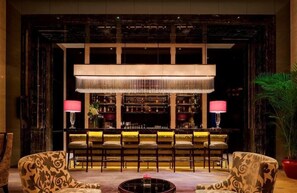 Bar (en la propiedad)