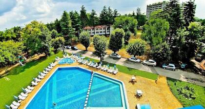 Gloria Saints Constantine And Helena