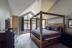 4 chambres, fer et planche à repasser, Internet gratuit, draps fournis