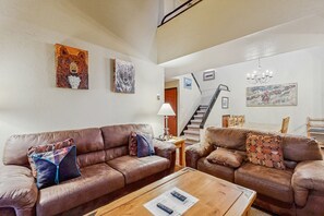 TV, fireplace, DVD player