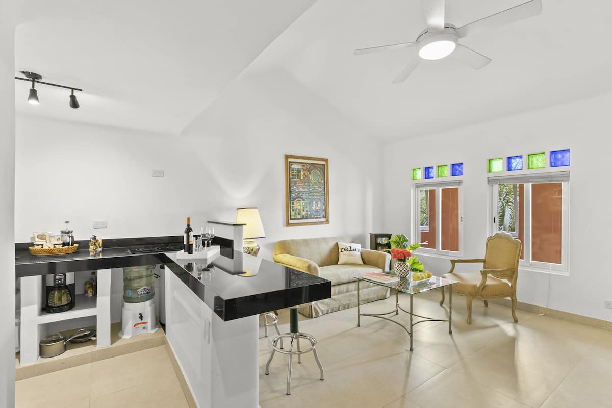 Economy Suite, 2 Double Beds, Kitchen | Living area