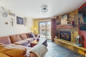 TV, fireplace, DVD player, stereo