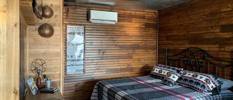 1 Schlafzimmer, BĂŒgeleisen/BĂŒgelbrett, kostenloses WLAN, BettwĂ€sche