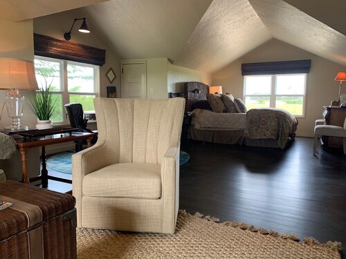 A classic barn loft, reinterpreted.