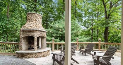 Rumbling Bald Amenities House Great Views Golf Cart Hot Tub
