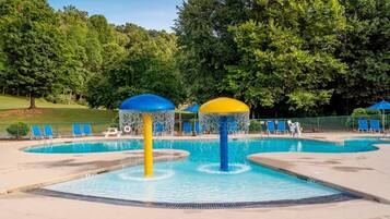 Piscina interna, piscina aquecida