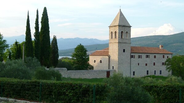 Exterior - Holiday apartment for five people with a balcony (Karin)