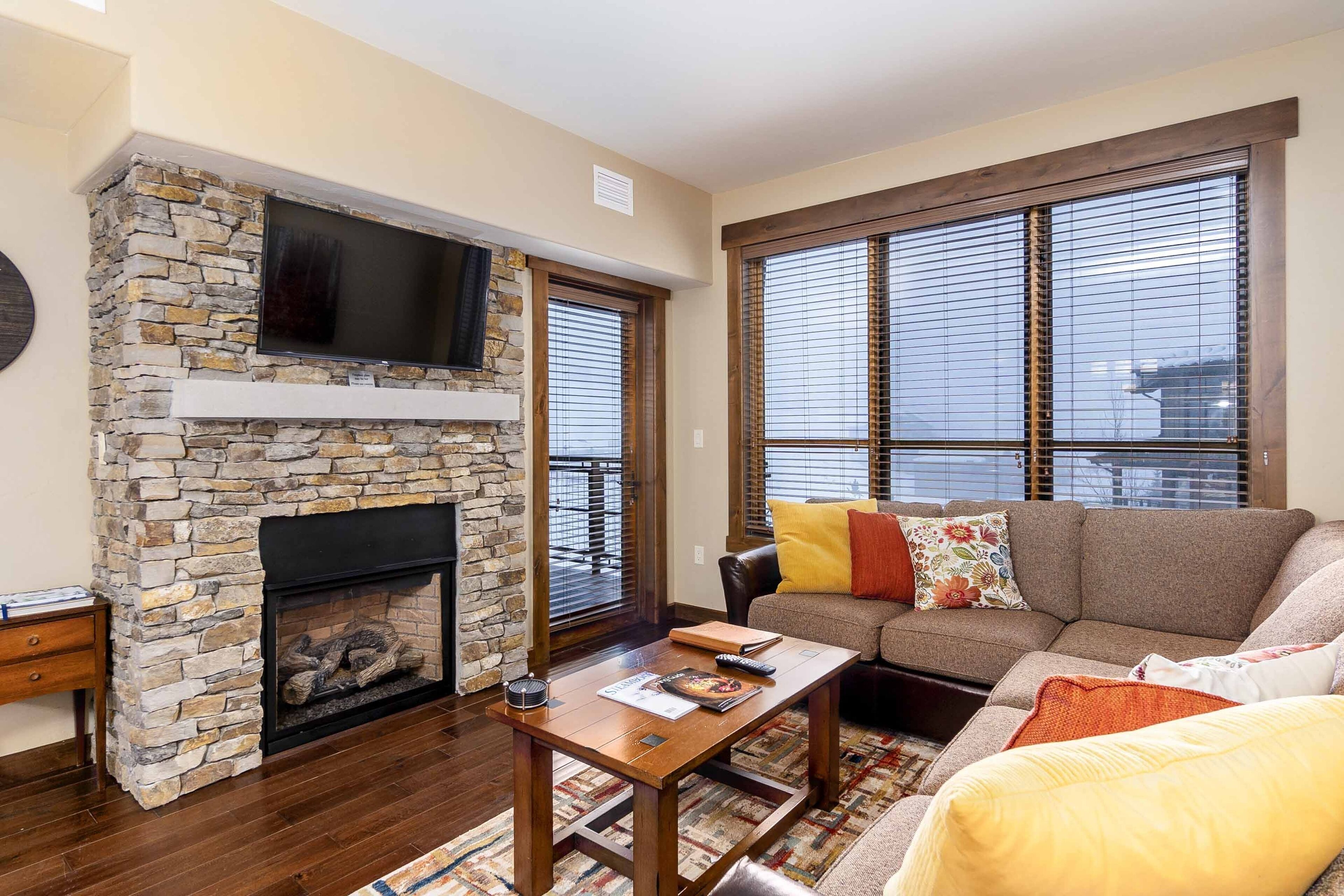 TV, peis og fotballspill