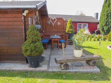 Plante, Propriété, Pot De Fleur, Bùtiment, Plante D'Appartement, Arbre, Table, Architecture, Bois, Mobilier De Jardin